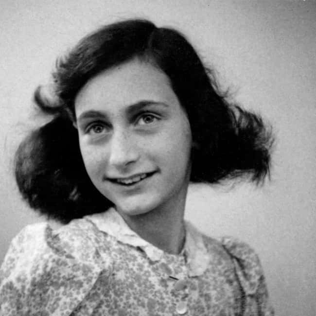 Amsterdam: Private Anne Frank and Jewish History Tour - Key points to know before booking