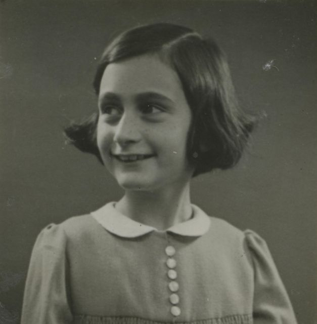 Amsterdam: Private Anne Frank and Jewish History Tour - Is $261 per person a fair price?