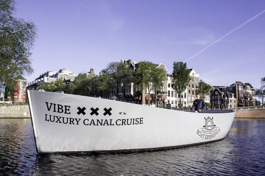 Amsterdam: Private BBQ Cruise with Personal Chef & Drinks - Who will enjoy this cruise most