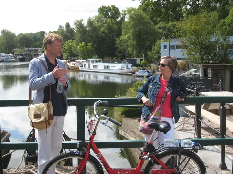 Amsterdam: Private Bike Tour - Three reclaimed islands and the old warehouse district