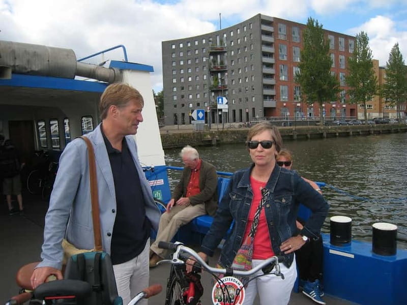 Amsterdam: Private Bike Tour - Albert Cuyp Market and a taste of local life