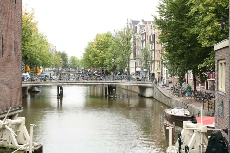 Amsterdam: Private Bike Tour - What the private format is really worth