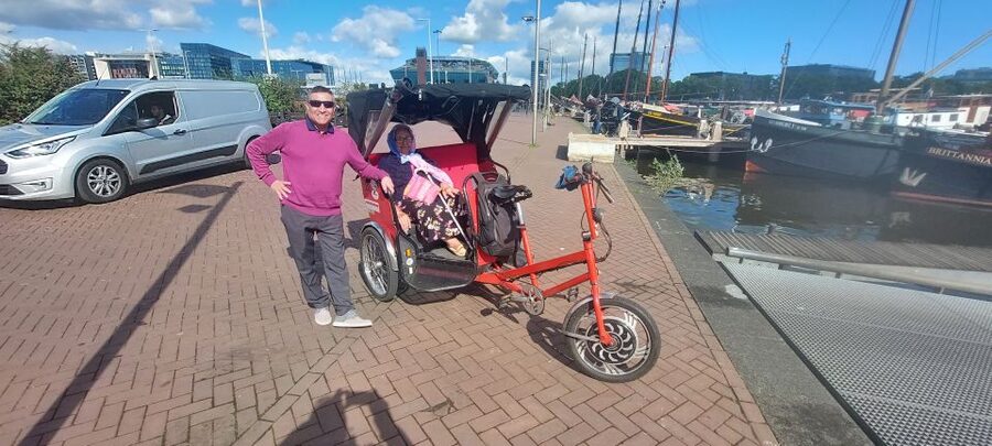 Amsterdam: Private City Highlights Tour by Rickshaw - Key points before you book
