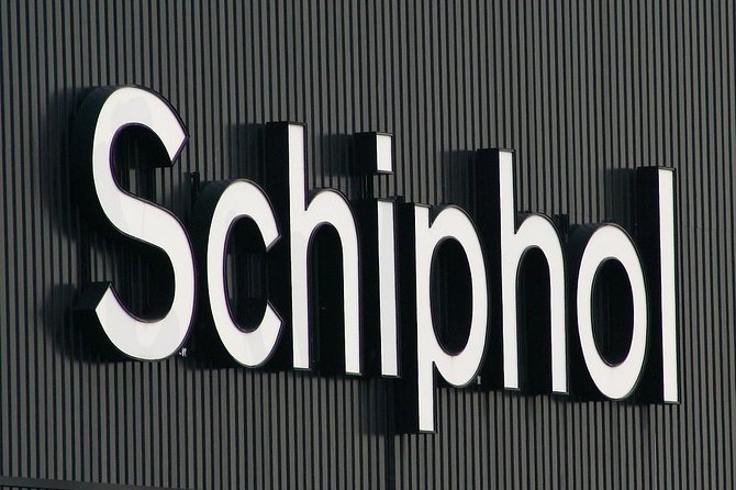 Amsterdam Private Departure Transfer to AMS Schiphol Airport - Why the 30-minute estimate needs a safety margin