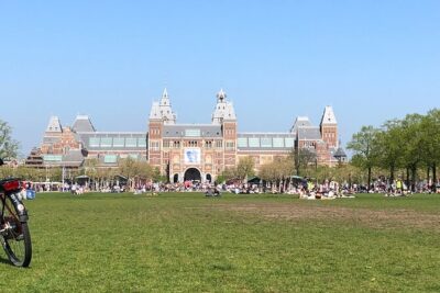Amsterdam private guided tour with Marieke, local guide