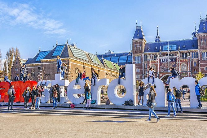 Amsterdam Private Local Transfer - Cruise port pickups and luggage help