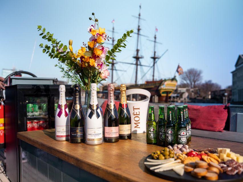 Amsterdam: Private Luxury Cruise with BBQ and Drinks - The Amstel River and Skinny Bridge