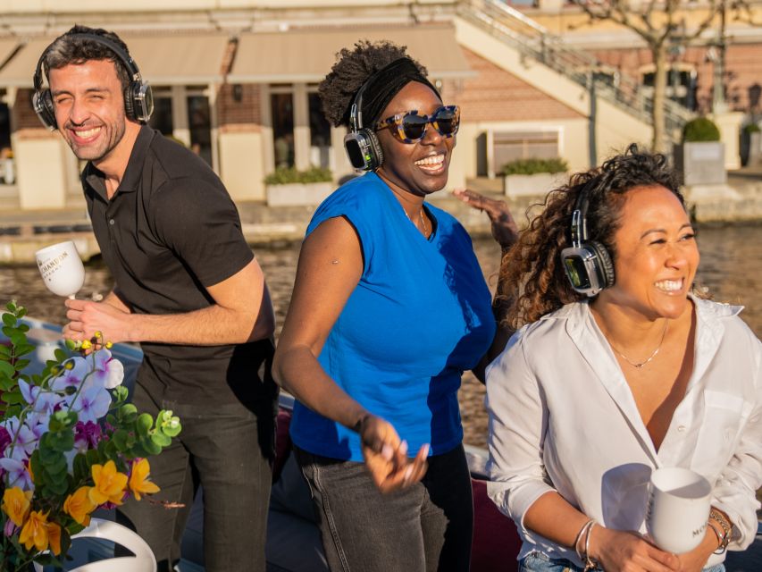 Amsterdam: Private Luxury Cruise with Drinks & Silent Disco - Key points to know before booking