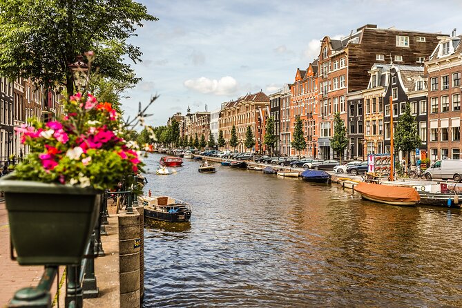 Amsterdam Private & Personalized Full-Day Tour with a Local Guide - A green quarter with cultural stories