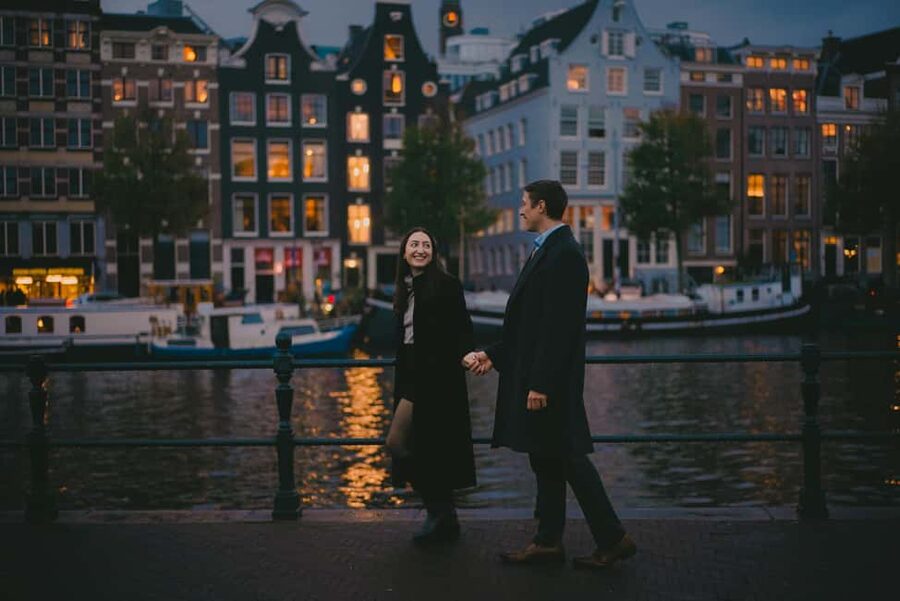 Amsterdam: Private Photoshoot for Couple, Family, or Solo - Key points at a glance