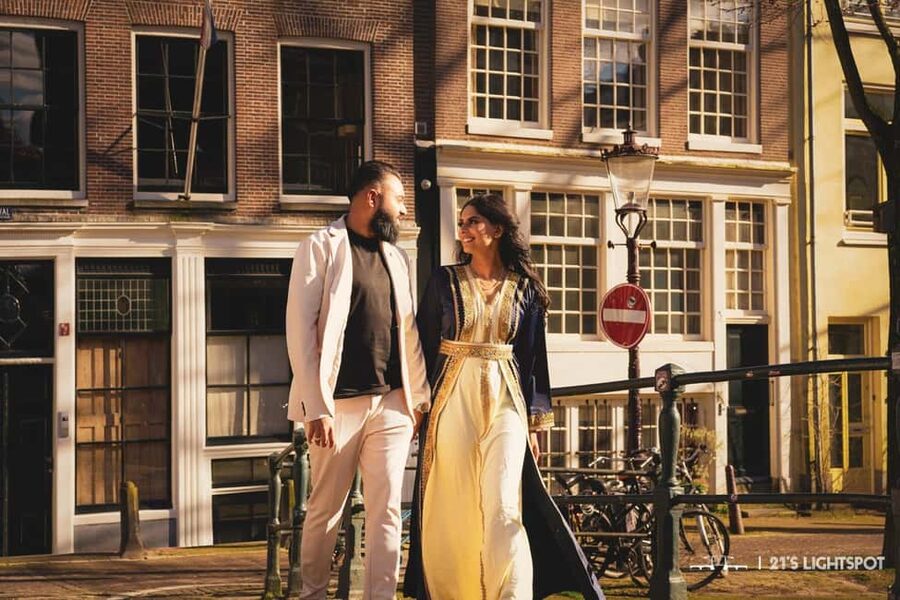 Amsterdam: Private Photoshoot for Couple, Family, or Solo - Is $60 good value?