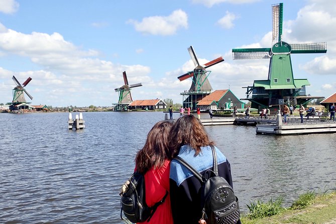 Amsterdam private tour to windmills, cheese farm and villages - Simonehoeve: cheese tasting and wooden shoes