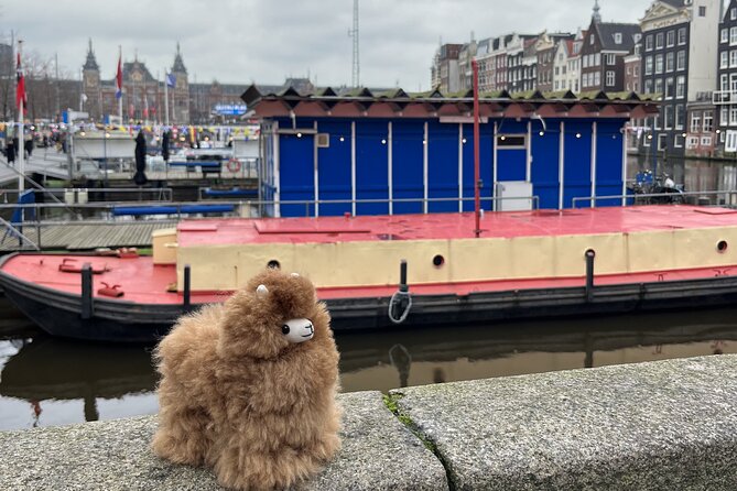 Amsterdam Private Walking & Tasting Tour - Warm stroopwafels and the sweet pause