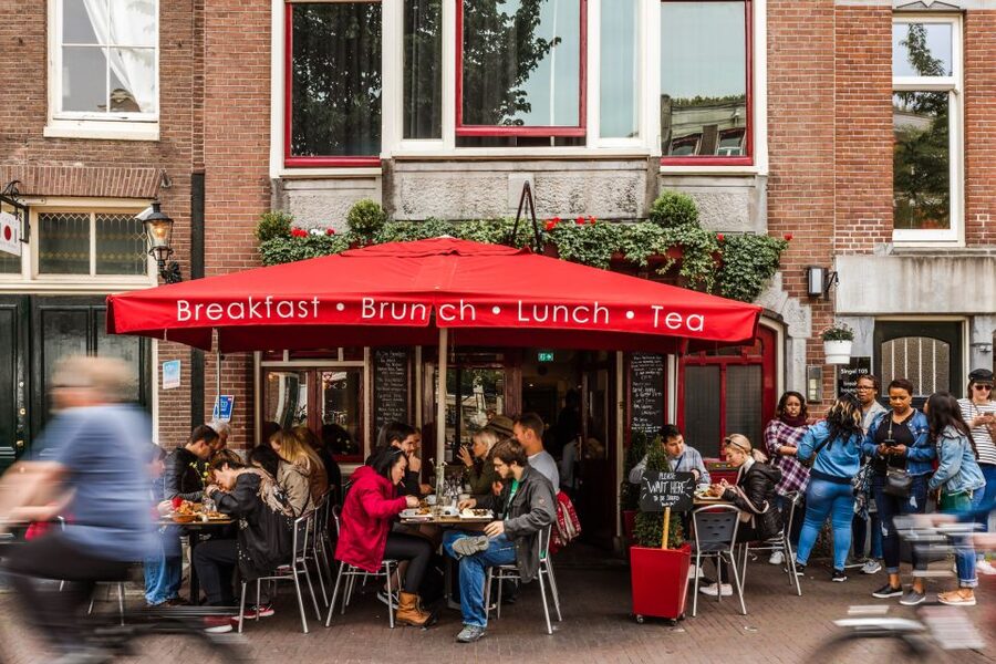 Amsterdam: Private Walking Tour of Jordaan & De 9 Straatjes - Bij Ons Vintage and the pleasure of a slower search