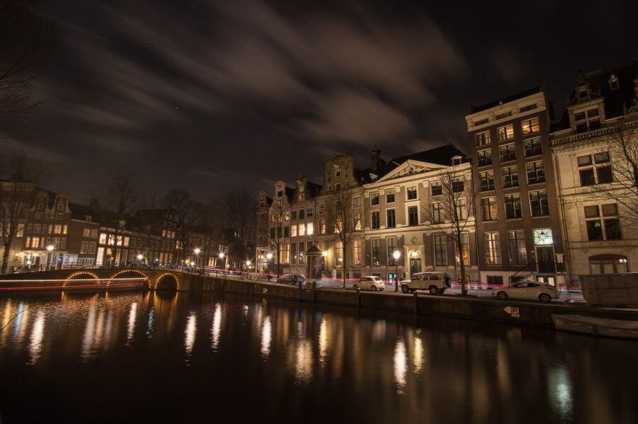 Amsterdam Private Welcome Tour with a Local Guide - Starting at your Amsterdam accommodation