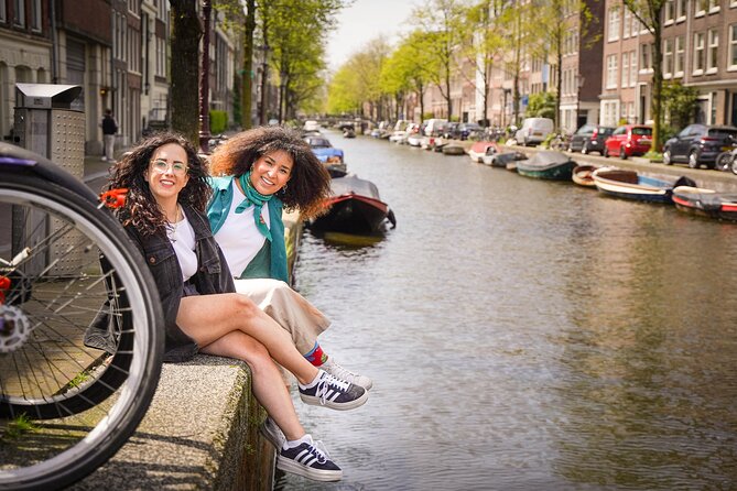Amsterdam: Professional Photoshoot at the Canals - How the photo selection works