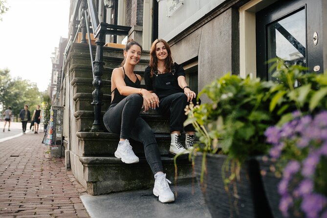 Amsterdam: Professional Photoshoot at the Canals - The photographer makes a real difference