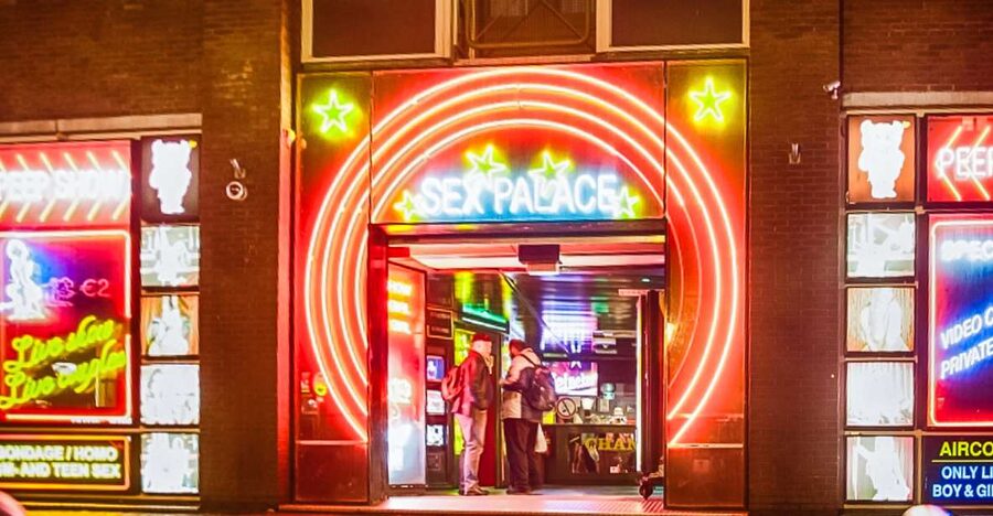 Amsterdam Red Light District & Coffee Shop Tour - Starting near the old city center