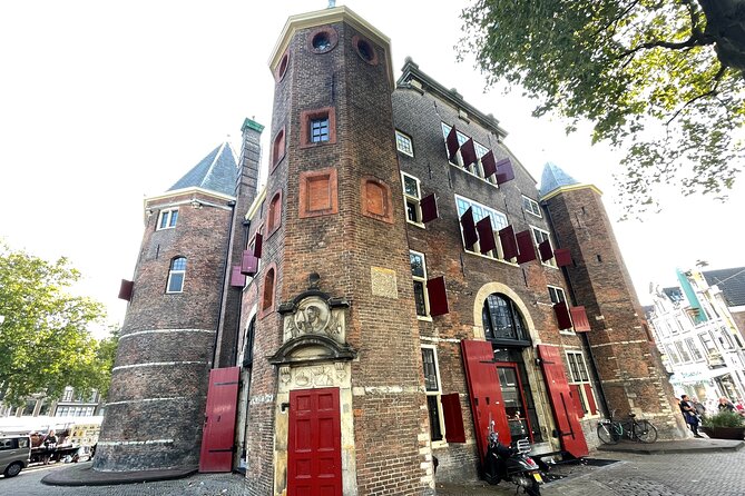 Amsterdam Red Light District: Serene and Other! - Starting at Beursplein 9 in the early evening