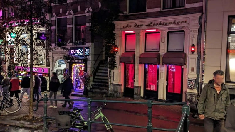 Amsterdam: Red Light District Tour - What this Amsterdam Red Light District tour is really about