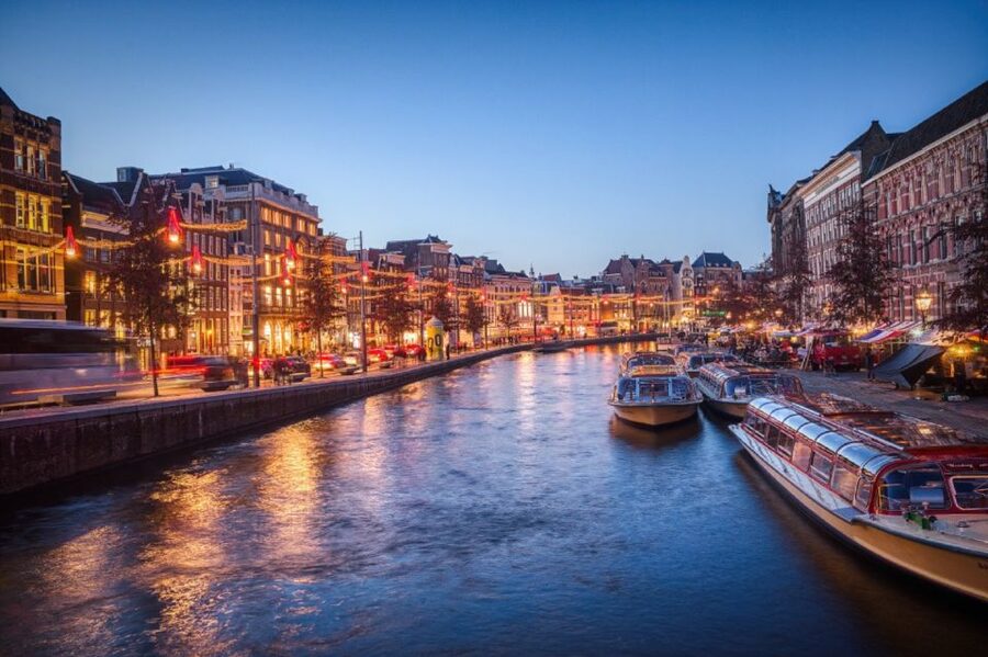 Amsterdam Red Light District tour with a local guide - Coffee shops, smartshops, and Amsterdam’s liberal image