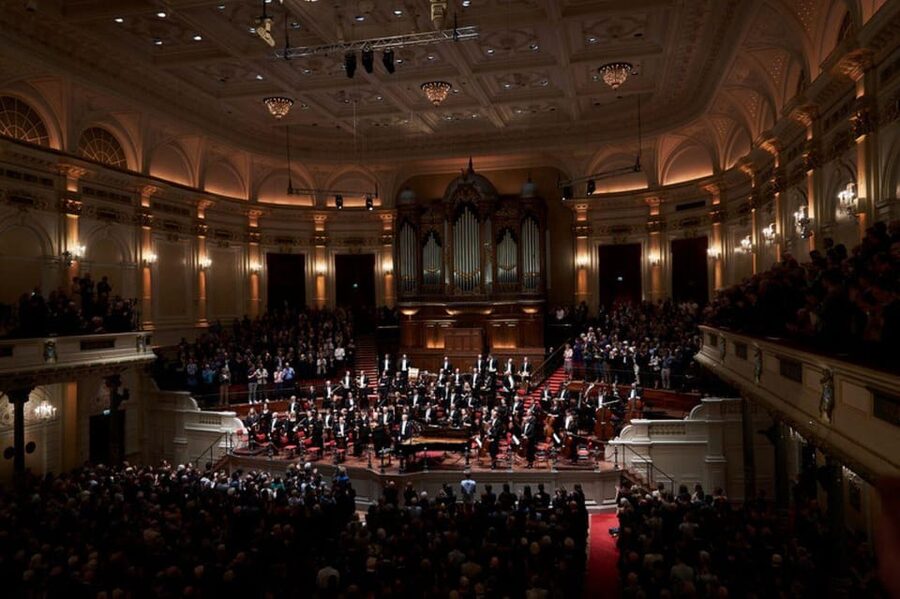 Amsterdam: Royal Concertgebouw Orchestra Concert Ticket - Before the music: two drinks included