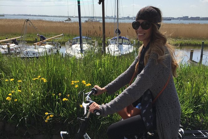 Amsterdam's Countryside Half-Day Bike Tour in Small Group - Leaving Amsterdam by Bicycle