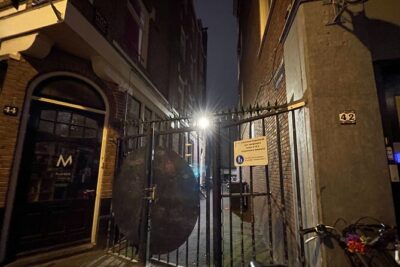 Amsterdam’s Ghostly Experiences Group Tour