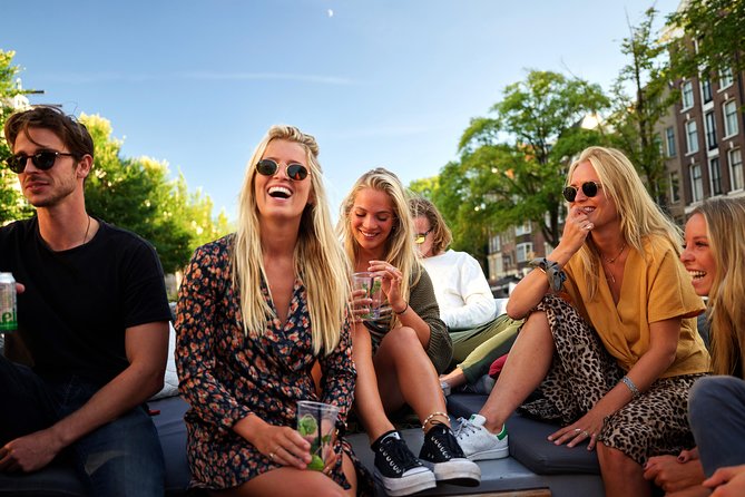 Amsterdam: Saloon Boat Cruise + Unlimited Drinks & Bite option - The canal ring and the Golden Age city