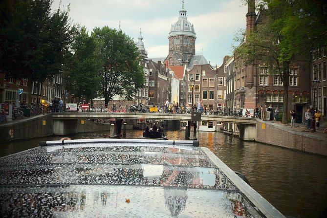 Amsterdam Small-Group Canal Cruise Including Snacks and Drinks - What the captain adds to the cruise