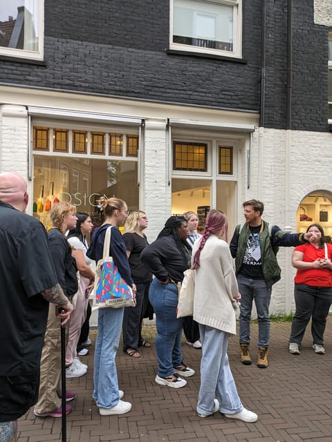 Amsterdam: small group tour: History, humor & hidden gems - Binnenstad, Spui, and the Begijnhof