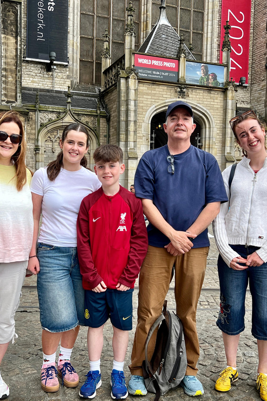 Amsterdam: Small Group Walking Tour with Fun Guide - Canals, canal houses, and Amsterdam’s visual character