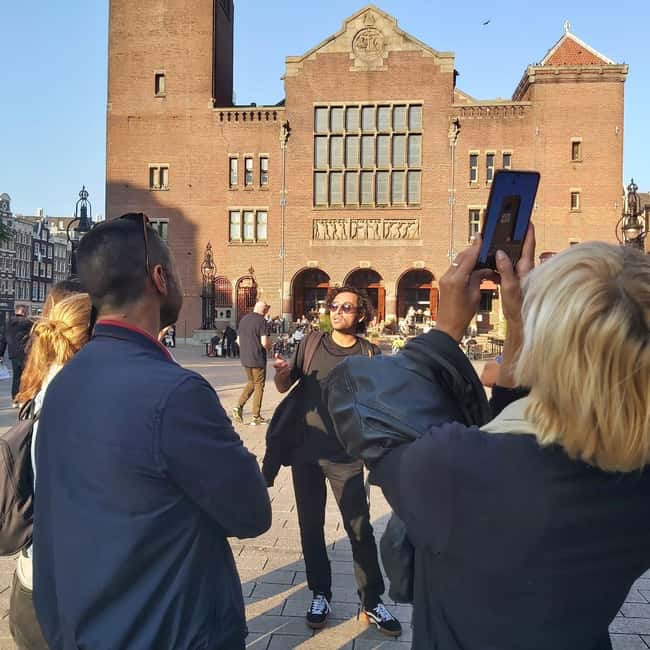 Amsterdam: Spanish Tour Unmasking the Redlight District - Key points to know before you book