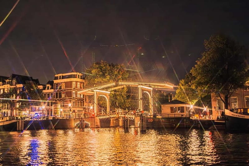 Amsterdam: The Bulldog Boat Smoke and Booze Cruise - Drinks, snacks, and smoking: what you actually need to bring