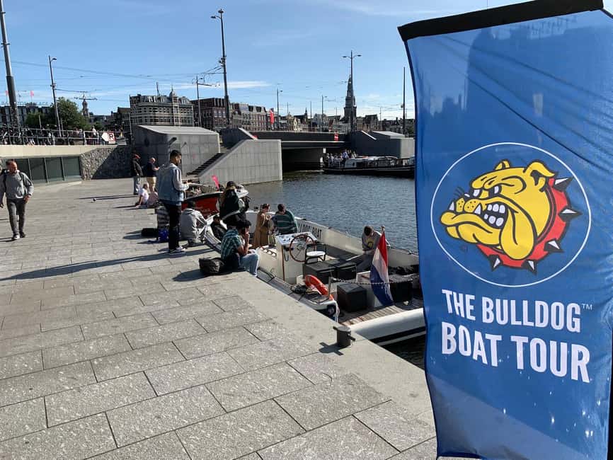 Amsterdam: The Bulldog Boat Smoke and Booze Cruise - Choosing between Central Station and Leidseplein