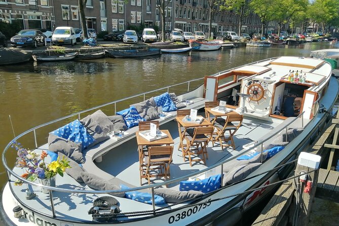 Amsterdam The Bulldog Boat Smoke Friendly Cruise + 2 drinks - Drinks, snacks, and what you should bring
