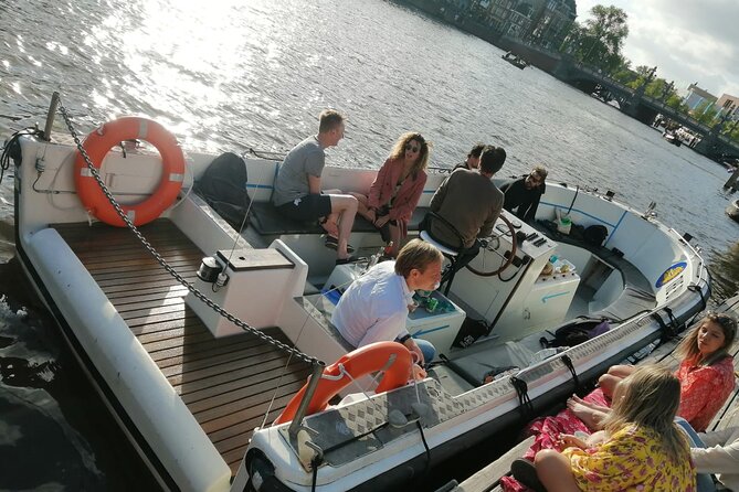 Amsterdam The Bulldog Boat Smoke Friendly Cruise + 2 drinks - Is $36.30 good value?