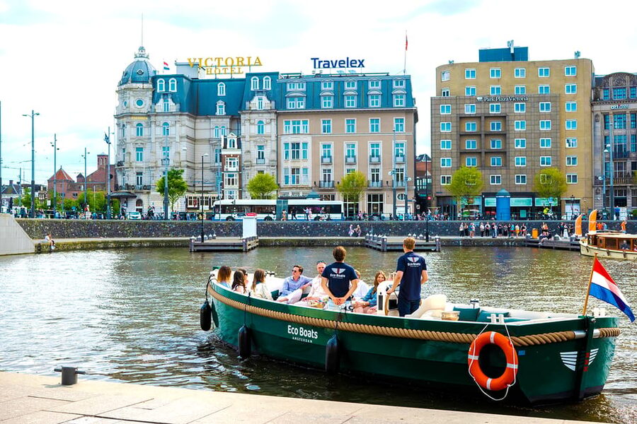 Amsterdam: The Newest Canal Cruise with Drink Option - Basilica of Saint Nicholas and the eastern harbor views