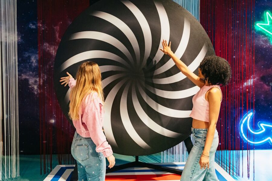Amsterdam: The Upside Down Museum Entrance Ticket - Evening cocktails and live DJs