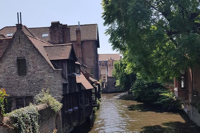 Amsterdam to Bruges – Private luxury Full-Day Tour Cristmasmarket - One hour at the Markt, the day’s natural anchor