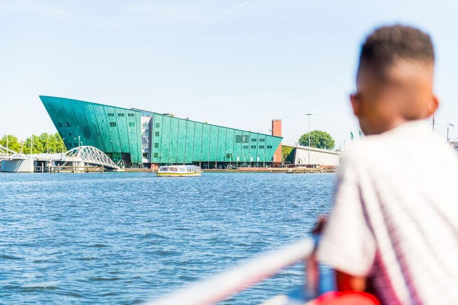 Amsterdam: Traditional Canal Cruise with Bar on Board - The canal belt from the water