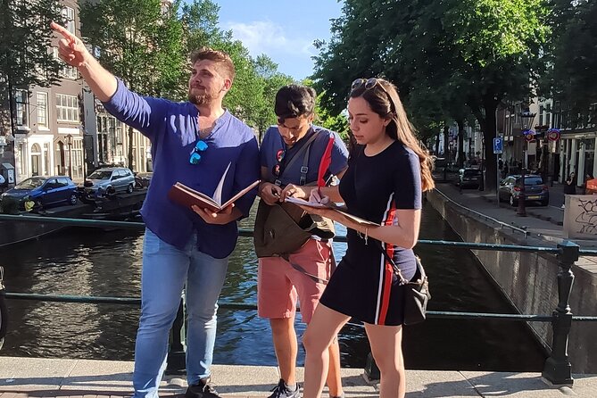 Amsterdam Treasure Hunt: The Mystery of a Secret Sender - Why the self-guided format works