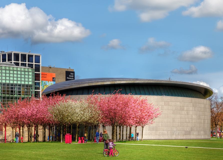 Amsterdam: Van Gogh Museum Guided Tour - Sunflowers and the paintings you came to see
