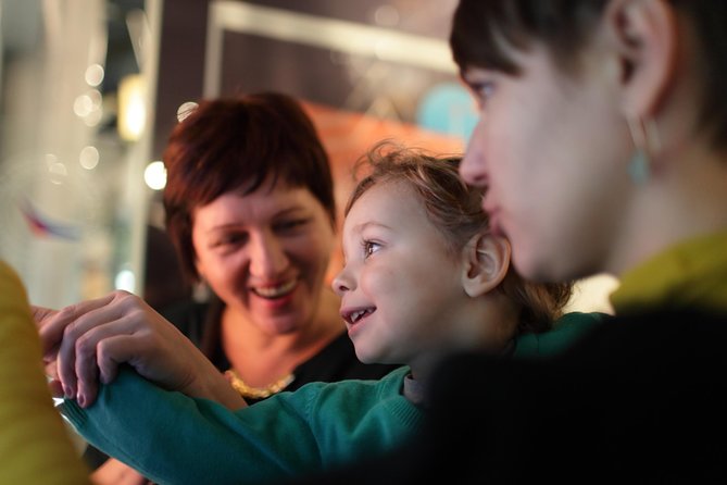 Amsterdam Van Gogh Museum Private Tour for Kids & Families - Key points to know before booking