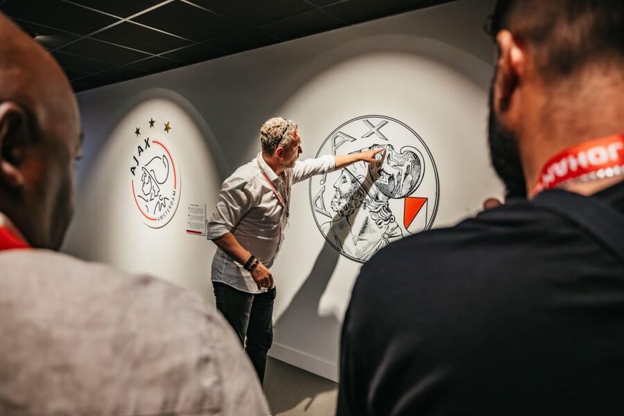 Amsterdam: VIP Johan Cruijff ArenA Tour with Drink and Scarf - Key points at a glance