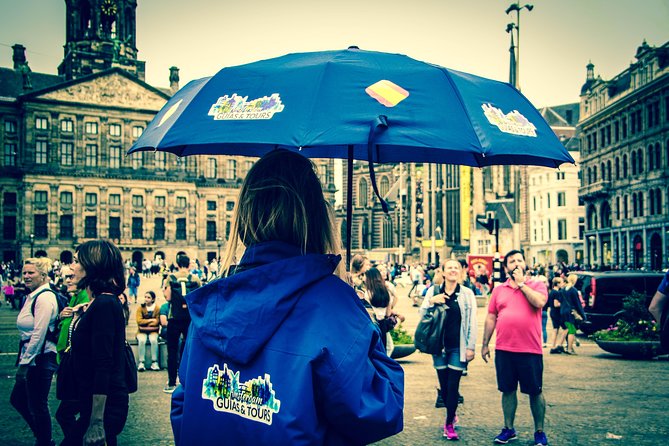 Amsterdam Walking Tour and Cruise with Drinks and Cheese Tasting - Nieuwmarkt and the old city gate
