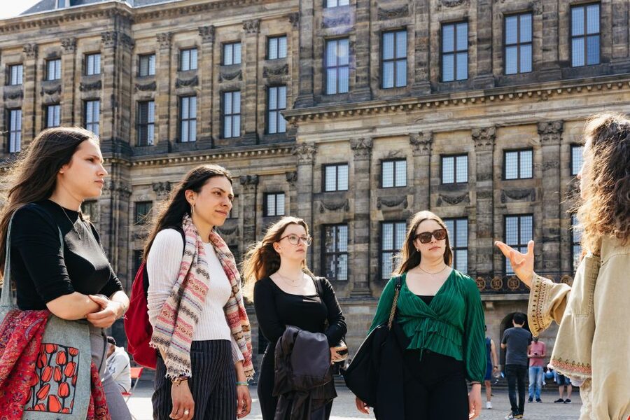 Amsterdam: Walking Tour, Jewish Museum & Synagogue Tickets - What the $71 price means