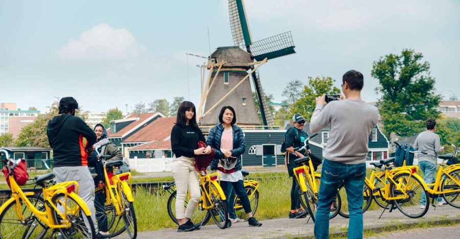 Amsterdam: Waterland District Countryside Villages Bike Tour - A 30-Minute Break at Hotel-Cafe De Zwaan