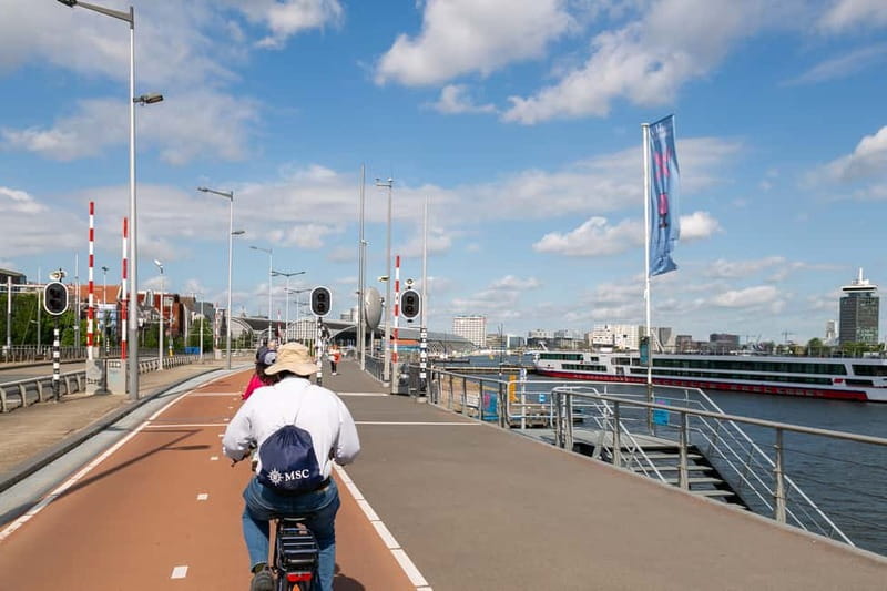 Amsterdam: Windmill, Cheese, and Countryside E-Bike Tour - Weather, clothing, and rider ability