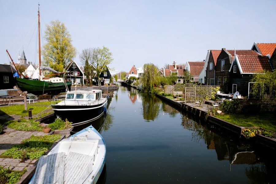 Amsterdam: Windmills, Edam, Volendam and Marken Private Tour - Zaanse Schans: windmills with working parts